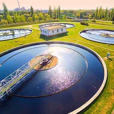Un tanque de homogeneización de aguas residuales es una fuente adecuada para monitorizar la carga completa de TOC antes de que entre en la planta de tratamiento.