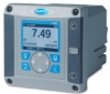 Controlador SC200 para mediciones de calidad del agua de pH y temperatura en una planta de aguas residuales
